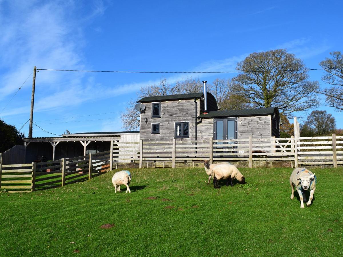 Shepherds Cabin At Titterstone Farden Ngoại thất bức ảnh